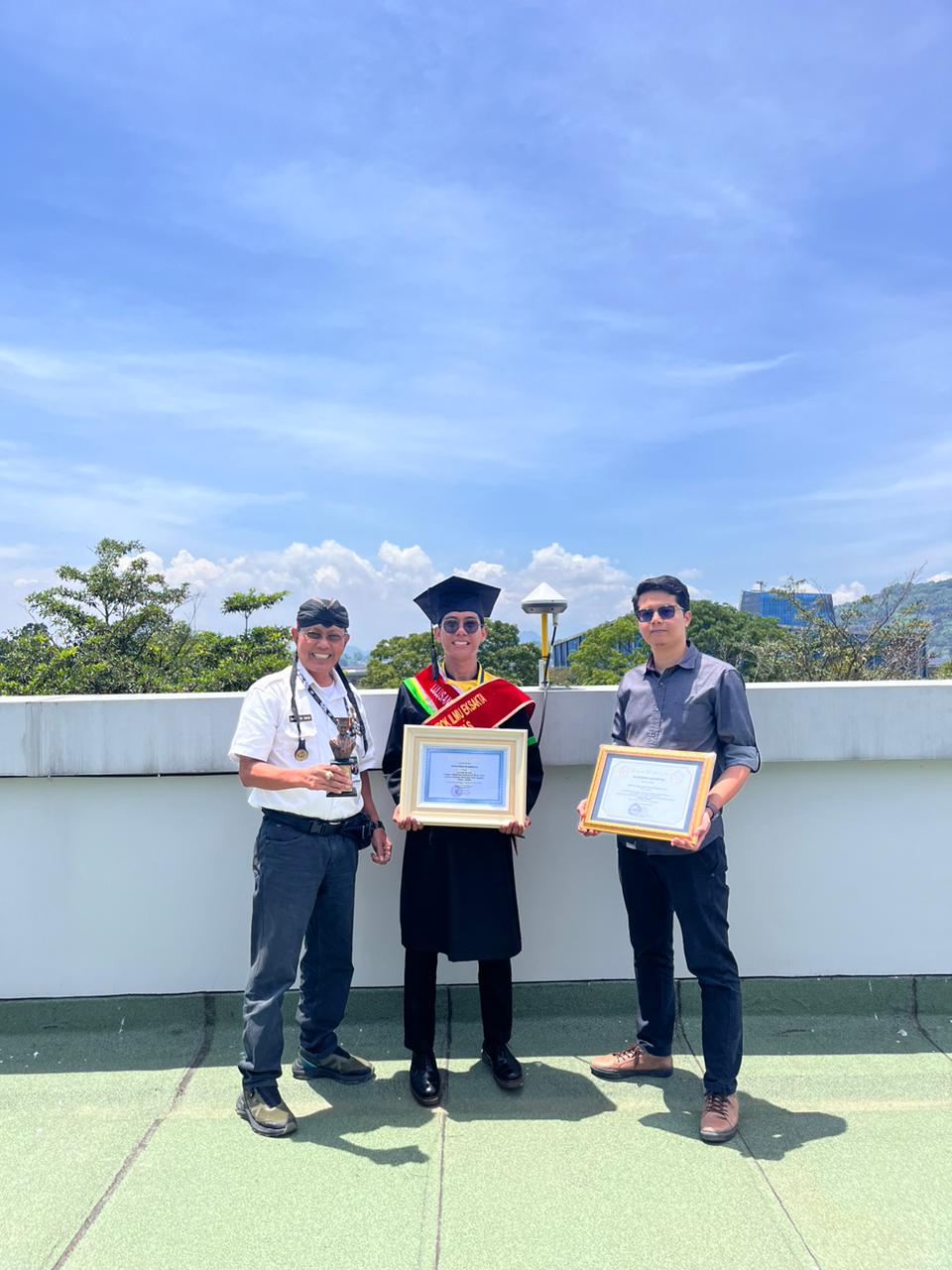 WhatsApp Image 2025-11-04 at 11.26.55 (1)